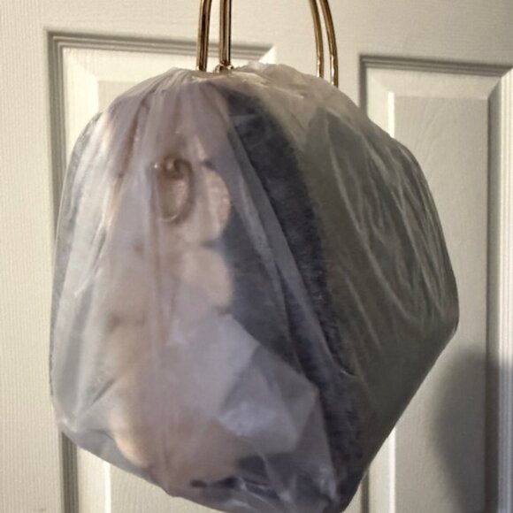 DANBAOLY Patent Leather Banquet Style Lined Crossbody Purse Handbag NWT - Picture 3 of 6